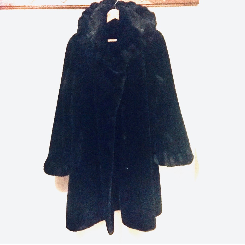 BOGO Glamorous steampunk Goth Renaissance Faery long plush faux-fur hooded coat